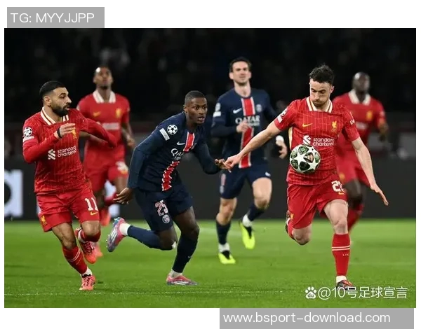 国王杯激战巴黎圣日耳曼大胜尤文图斯红牌事件引发全场热议与十大精彩进球回顾